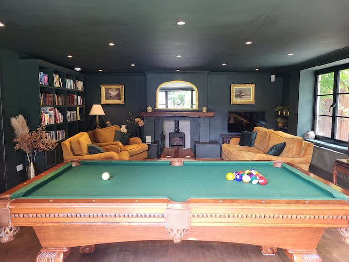 Riverside Luxury Home In Marlow - 馬洛