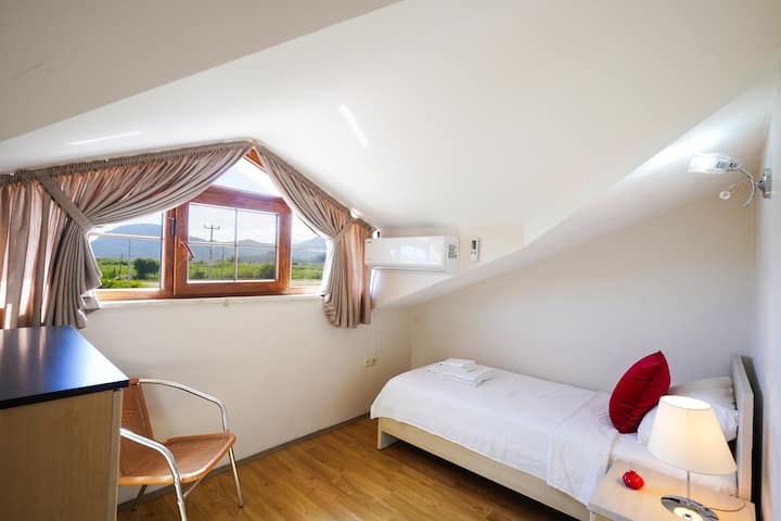 غرفة النوم 12