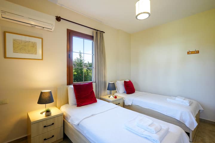 غرفة النوم 8