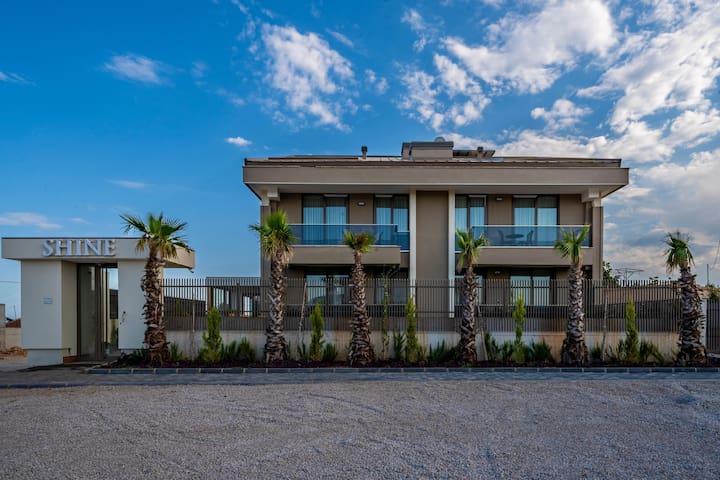 Shine Hotels managed Airbnb listing 3