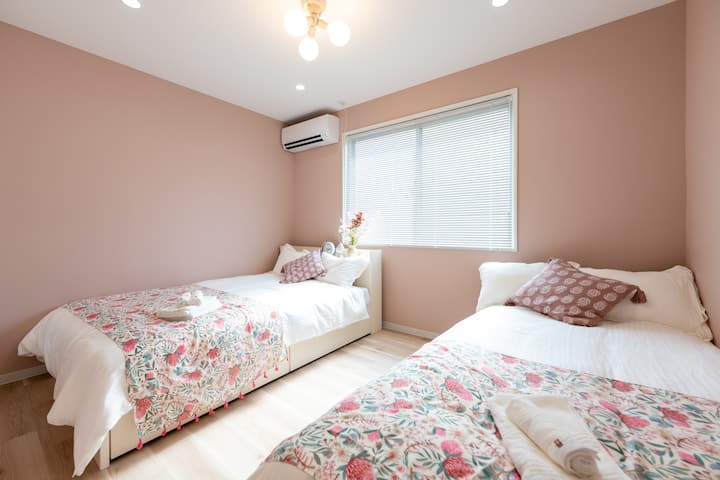 غرفة النوم 2