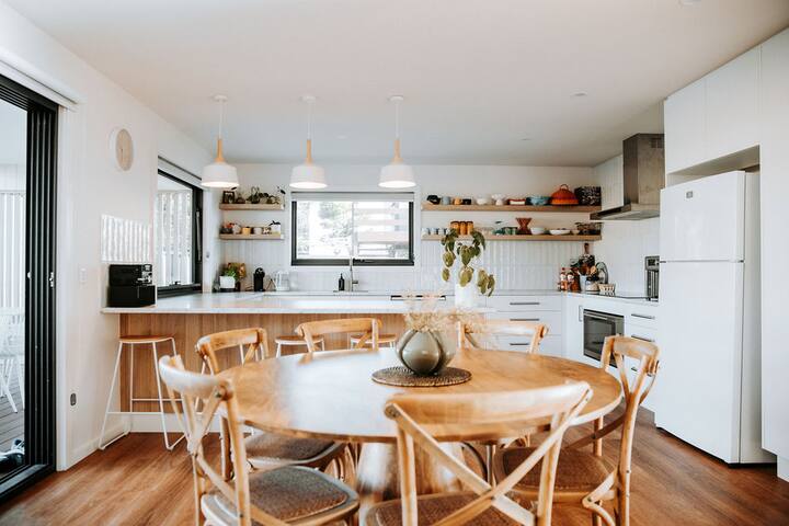 Bichenobae gallery image 3