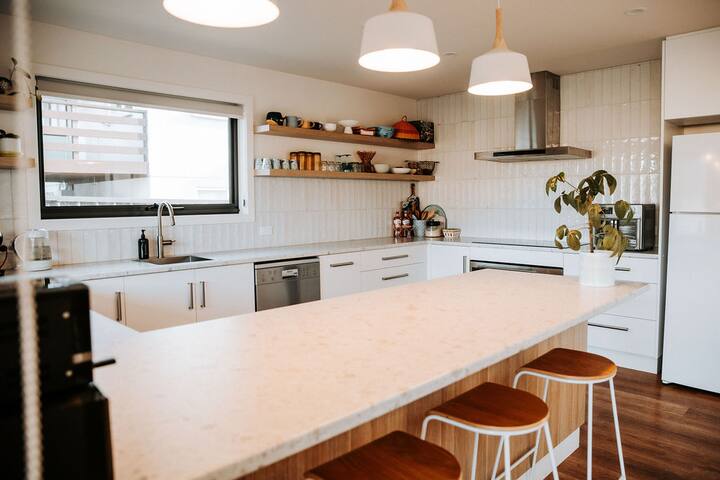 Bichenobae gallery image 4