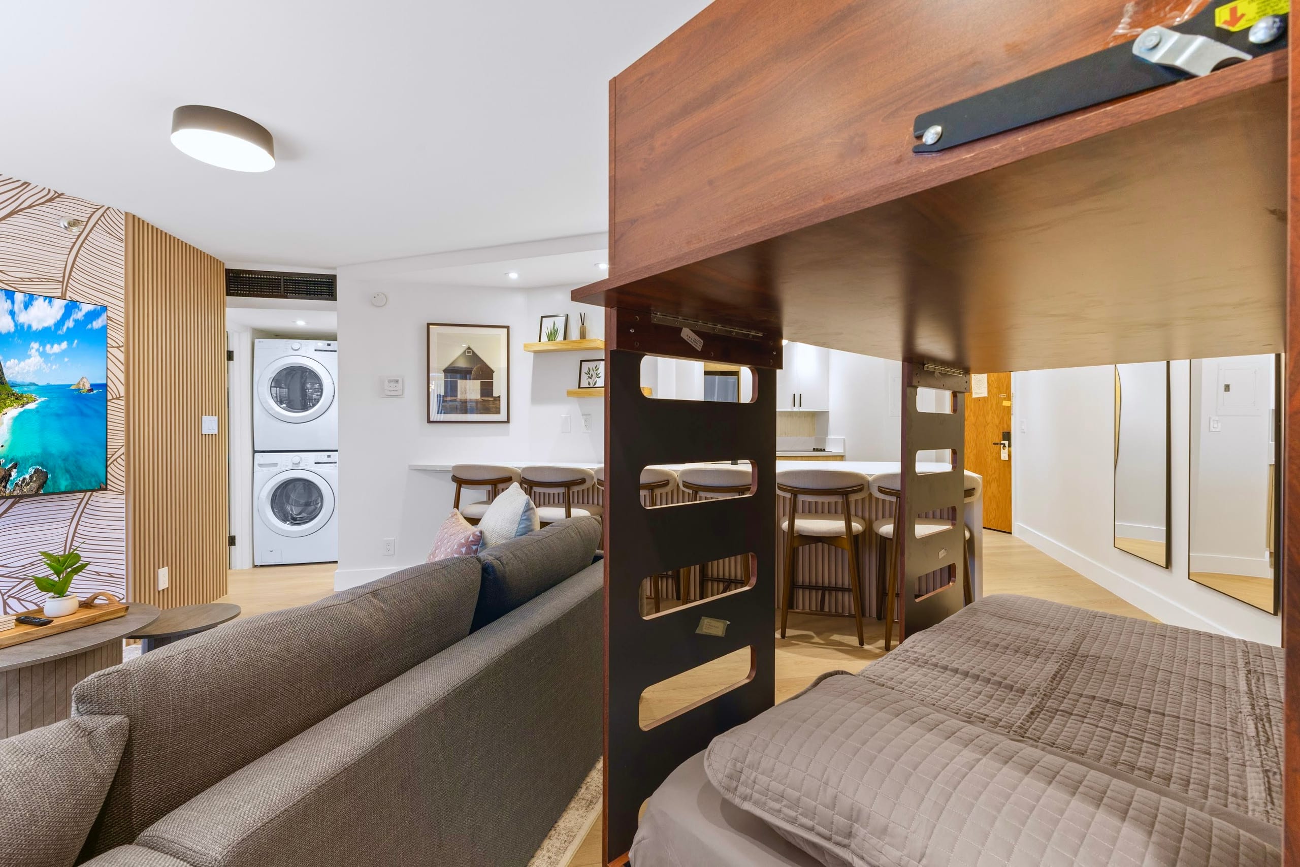 22FL-Financial District-Harbor View-1BR w/Parking - Image 16
