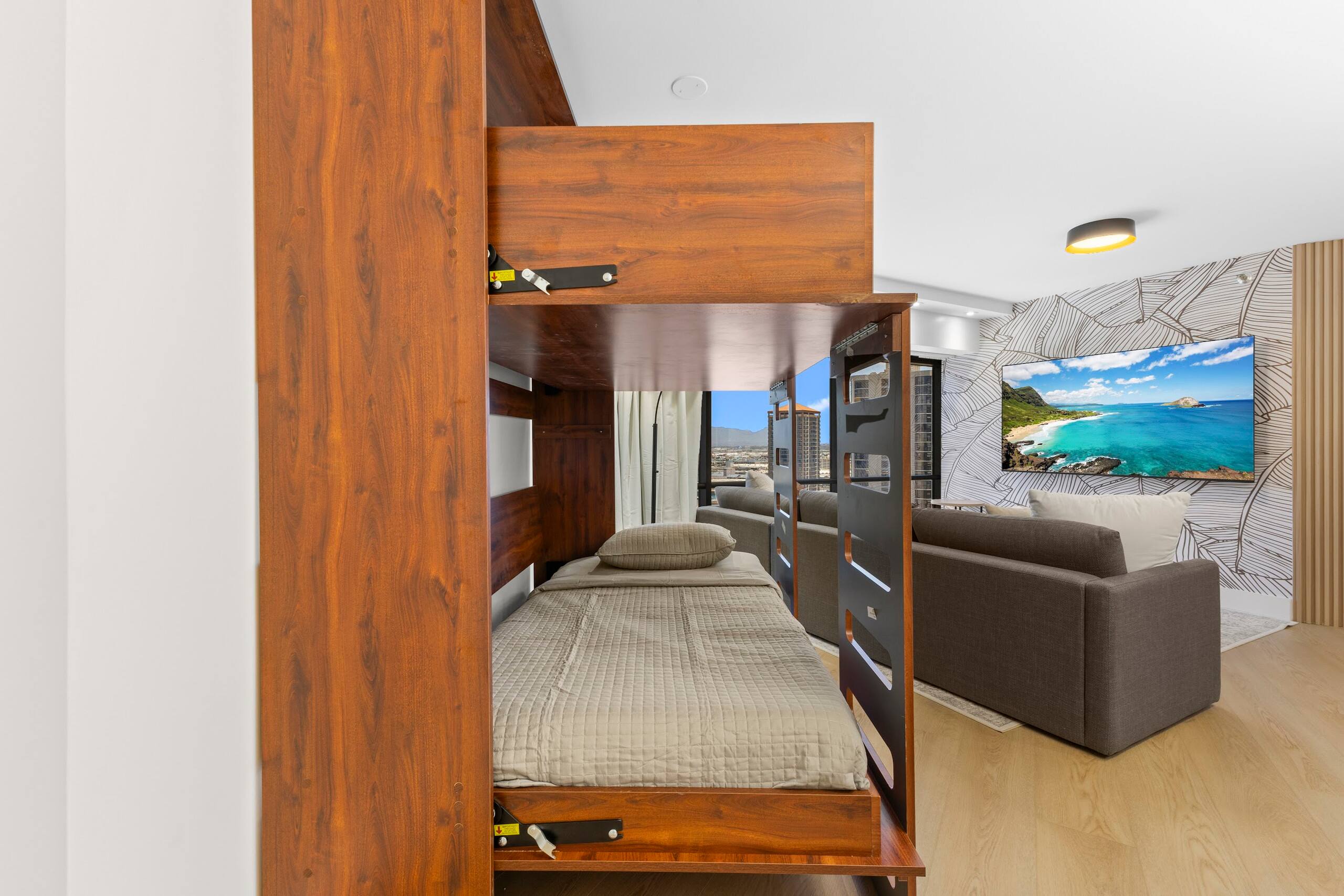 22FL-Financial District-Harbor View-1BR w/Parking - Image 17