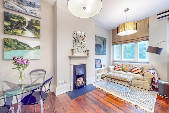 Quiet Bloomsbury Hideaway Near Tube & High Holborn - King's Cross station - London