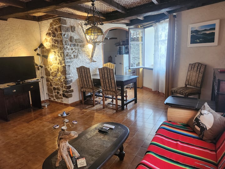 Chambre Au Pied Des Montagnes - Petit Dej Inclus - Puget-Théniers