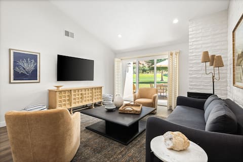 Popular Airbnb listing: Holiday Haven in Wine Country in Silverado Resort