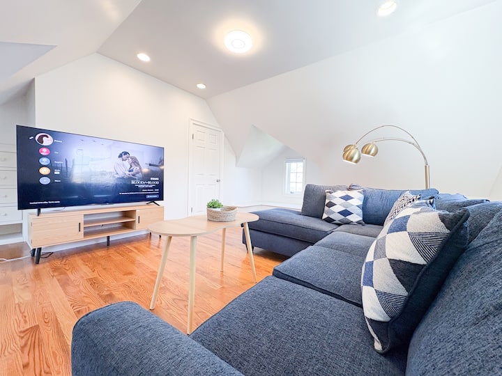Family-friendly | 4 Bed 3 Bath | Downtown Delight - スタンフォード, CT