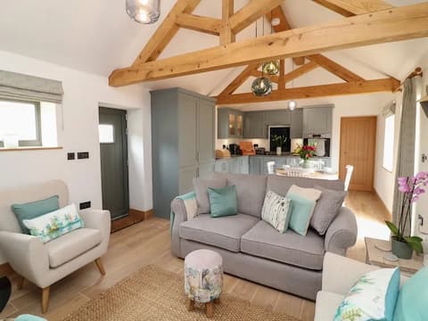 Successful Airbnb property: Tawny Barn near Woodhall Spa in Lincolnshire