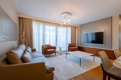 Stylish 2BR | Bosphorus Views | Steps from Taksim