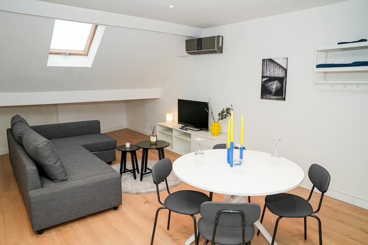 Modern 1br & 1lr Apartment | 15-min Walk To Rabot - Ghent
