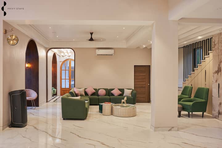Privy Stays- Casa De Ktn W/pool, Theatre & Jacuzzi - Alibag
