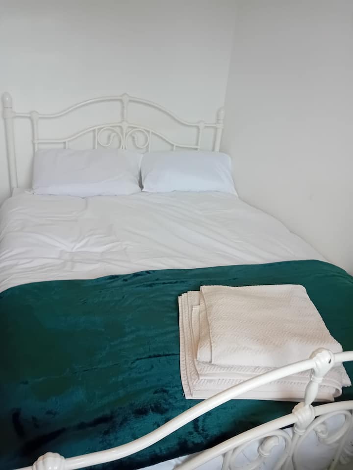 Dhomë gjumi 3