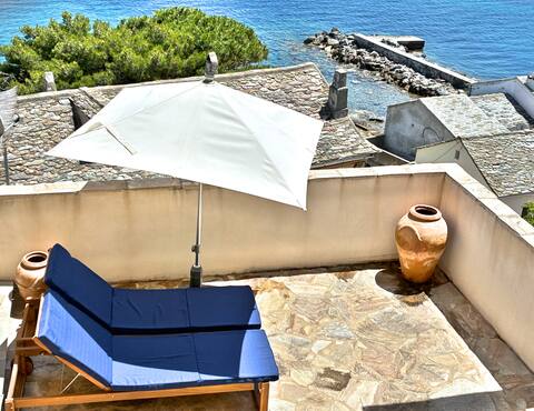 Large terrace sea view apartment, Porticciolo