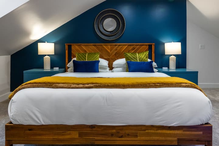 Schlafzimmer 1
