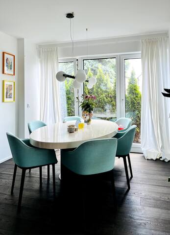 Stylish house in Munich with Garden gallery image 3
