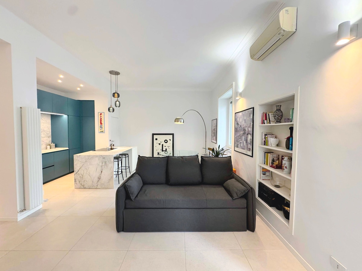 Popular Airbnb listing: The Urban Oasis: Designer Flat & Private Garden in Milano
