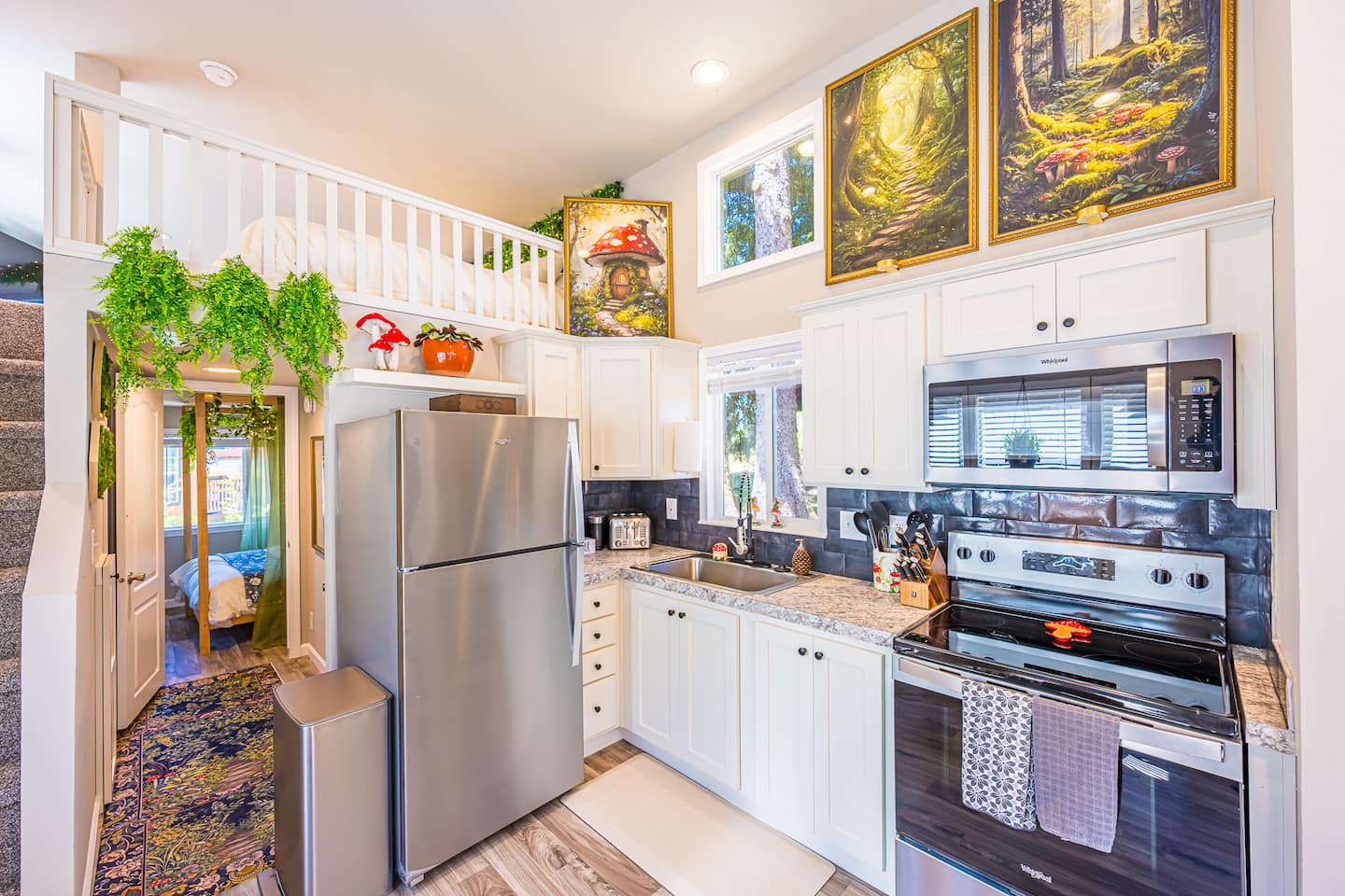 Rainforest Tiny Home Retreat: Enchanted Cottage photo 8