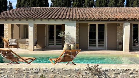 Charming private mas in the Alpilles