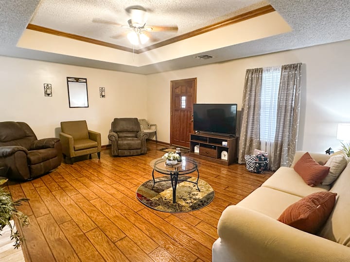 The Pearl House - Houma, LA