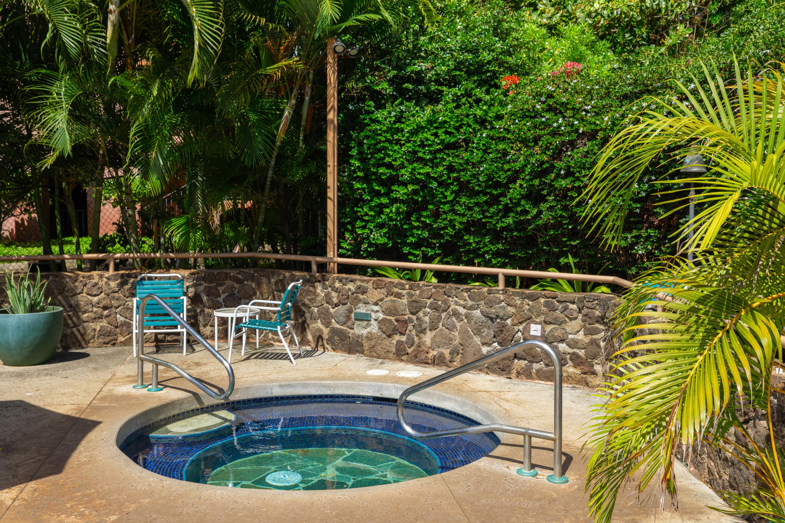 Condo in Lahaina · ★4.33 · 2 bedrooms · 3 beds · 2 private baths - Image 64