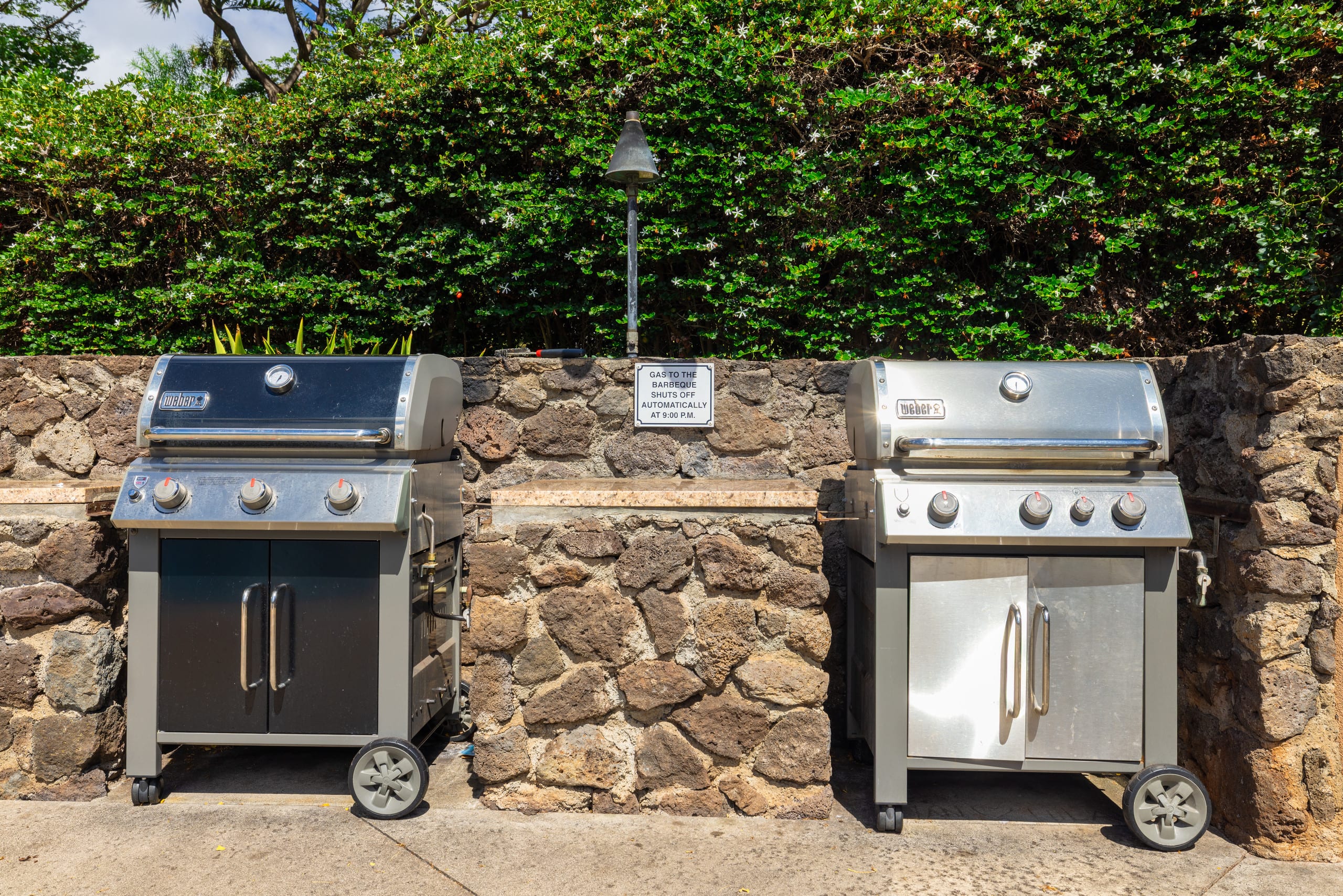 Condo in Lahaina · ★4.33 · 2 bedrooms · 3 beds · 2 private baths - Image 54