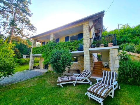 House by the Seine