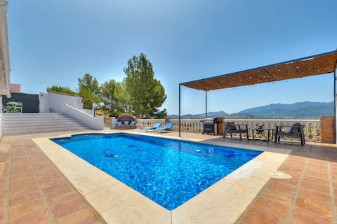 Andaluz Mountain View | Apartment W/ Amazing Pool