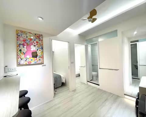 3 mins to Ximen station