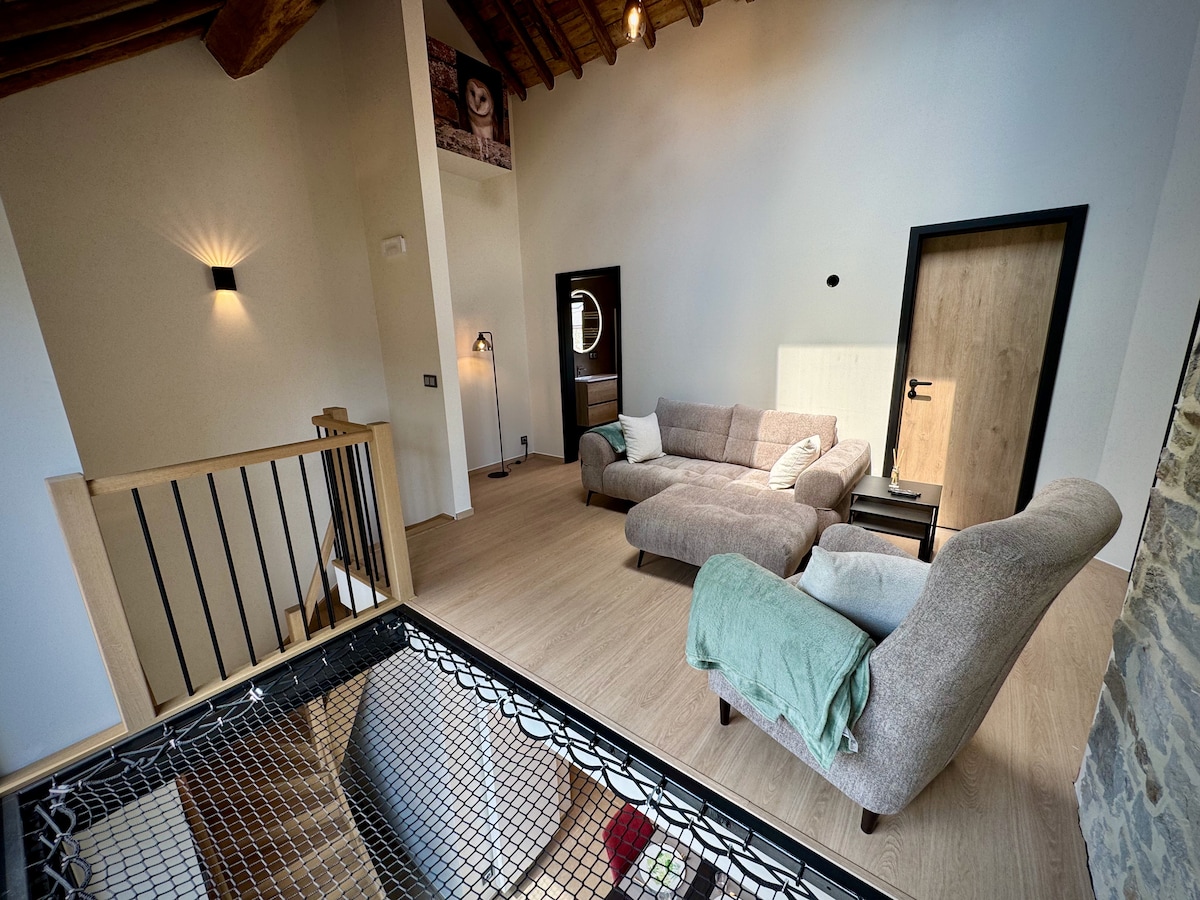Top Airbnb: La Chouette Cottage, Ardennes near Durbuy - Cinema in Érezée