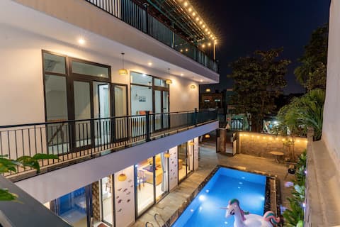 *Luxury Beach Villa/5Brs/FullAc/New/Pool/Near Sea