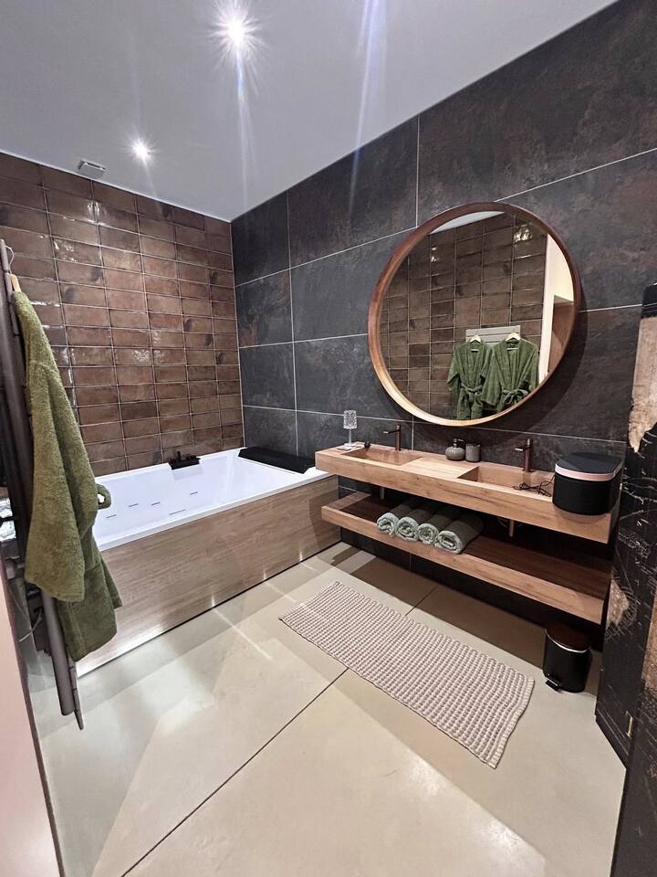 Suite Privative Avec Jacuzzi - Sainte-Marie-la-Mer