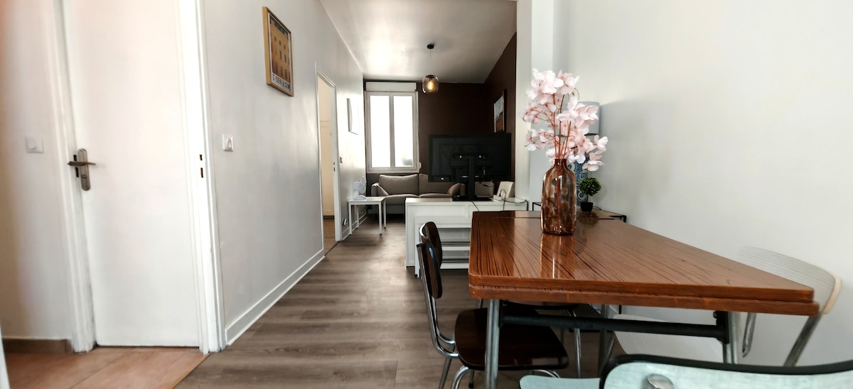 غرفة المعيشة