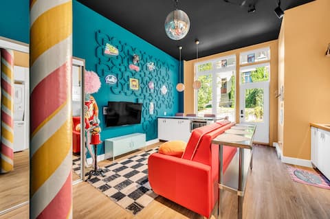 Successful Airbnb property: The Happy Place in Lévis