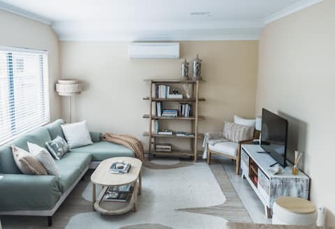 Successful Airbnb property: Explorer Getaway in Margaret River Town Centre in Margaret River