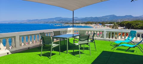 Casa GhìZan Marinello - Open Space Front Sea