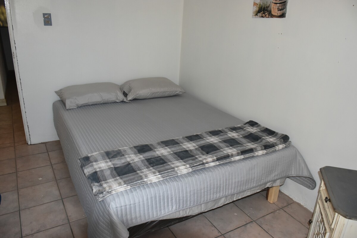 Პირველი სართულის ოთახი