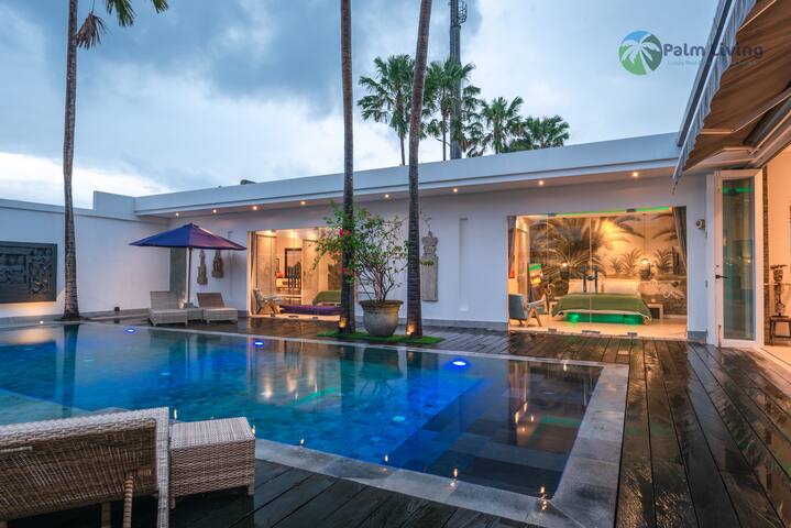 Palm Living Holiday Rentals & Management managed Airbnb listing 3