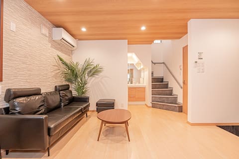 Honeycomb House-5B/Tokyo Tower Area/JR Sobu Line Shinjuku Akihabara Direct/3 min walk from nearest s