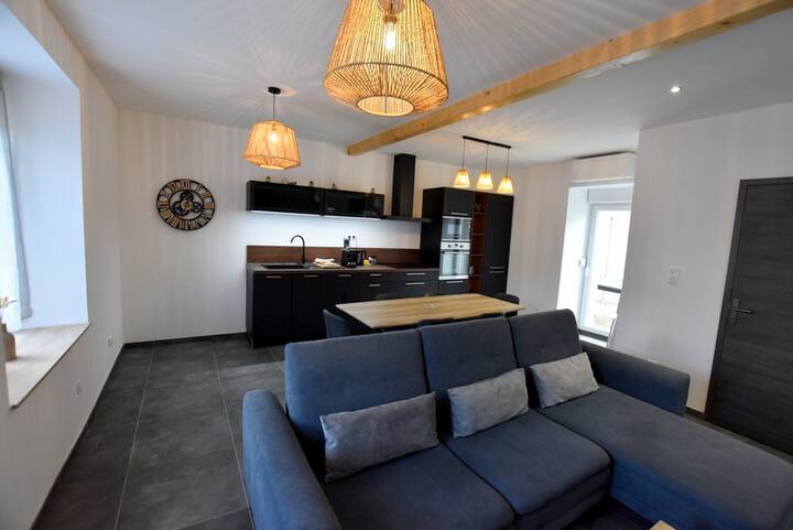 Nommay Triplex Confort 3 Chambres Terrasse Garage - Audincourt