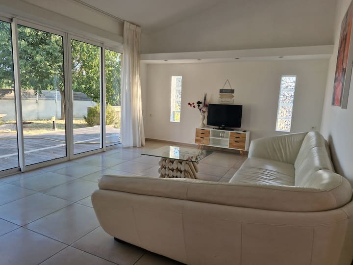 Villa De Luxe Masadrim Avec Option Spa - Aubussargues