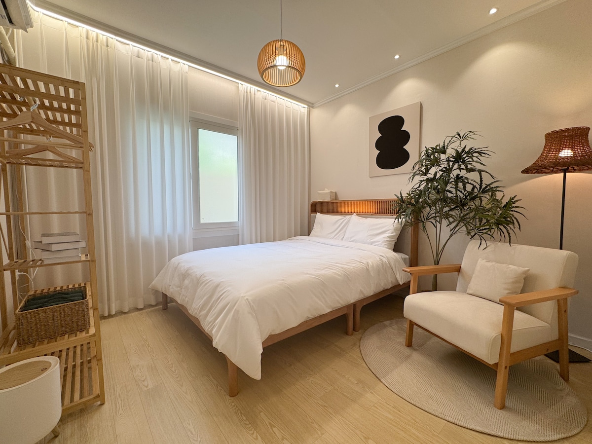 غرفة النوم 2