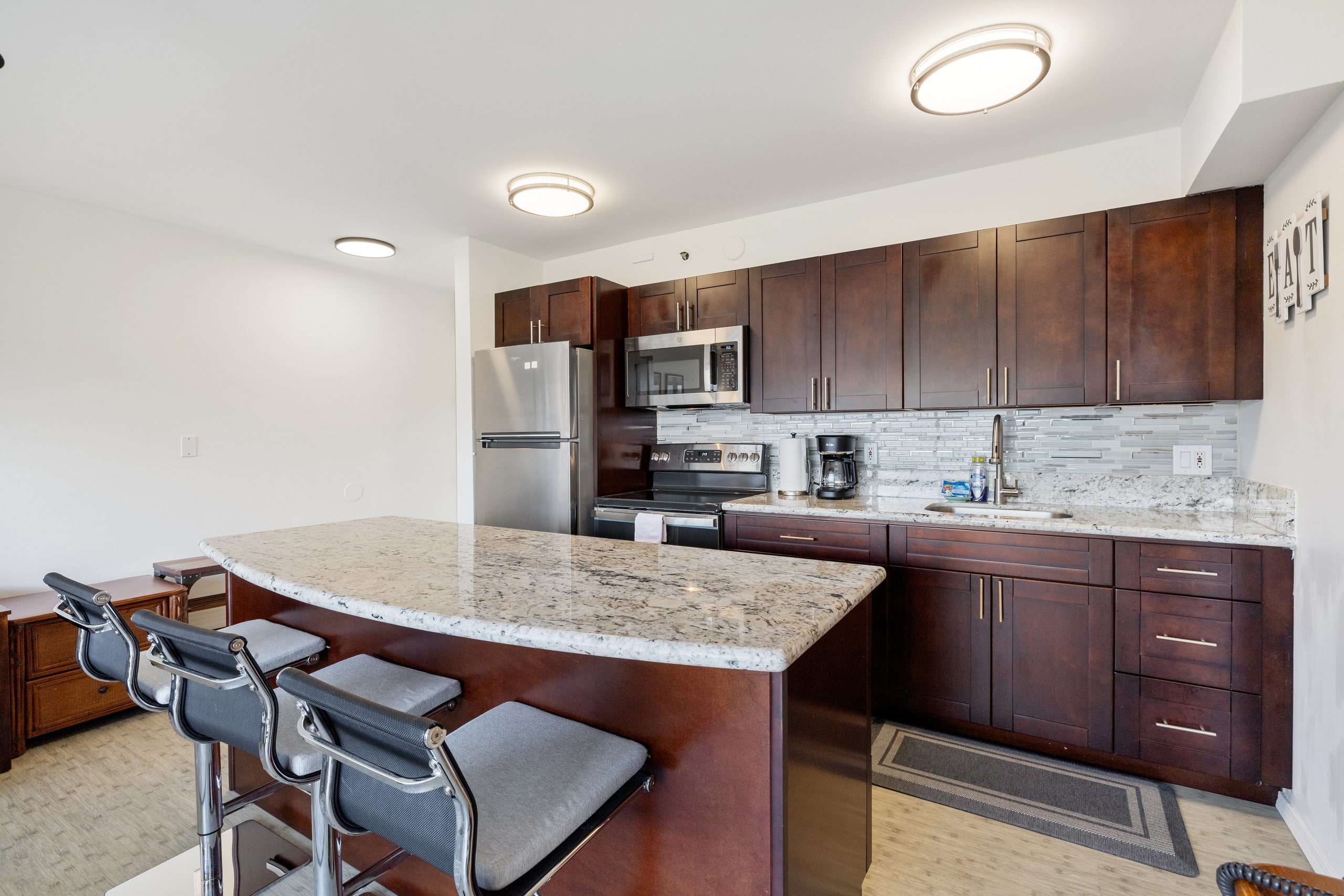 Hotel in Honolulu · ★4.7 · 1 bedroom · 3 beds · 1 private bath - Image 8