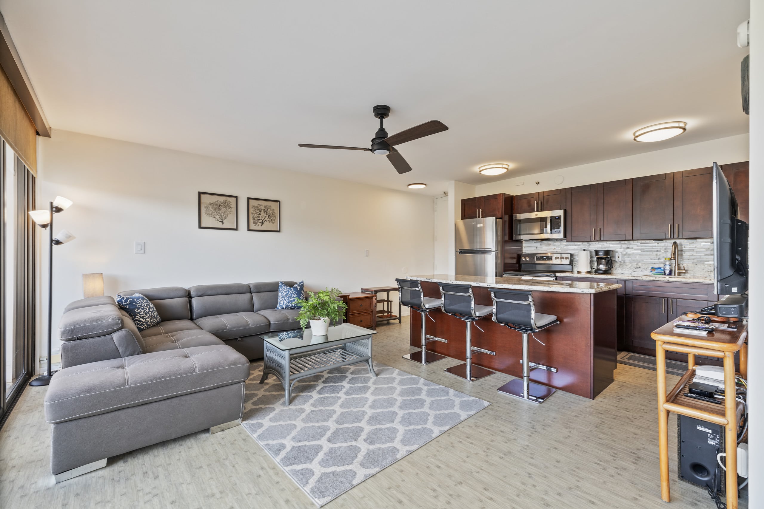 Hotel in Honolulu · ★4.7 · 1 bedroom · 3 beds · 1 private bath - Image 6