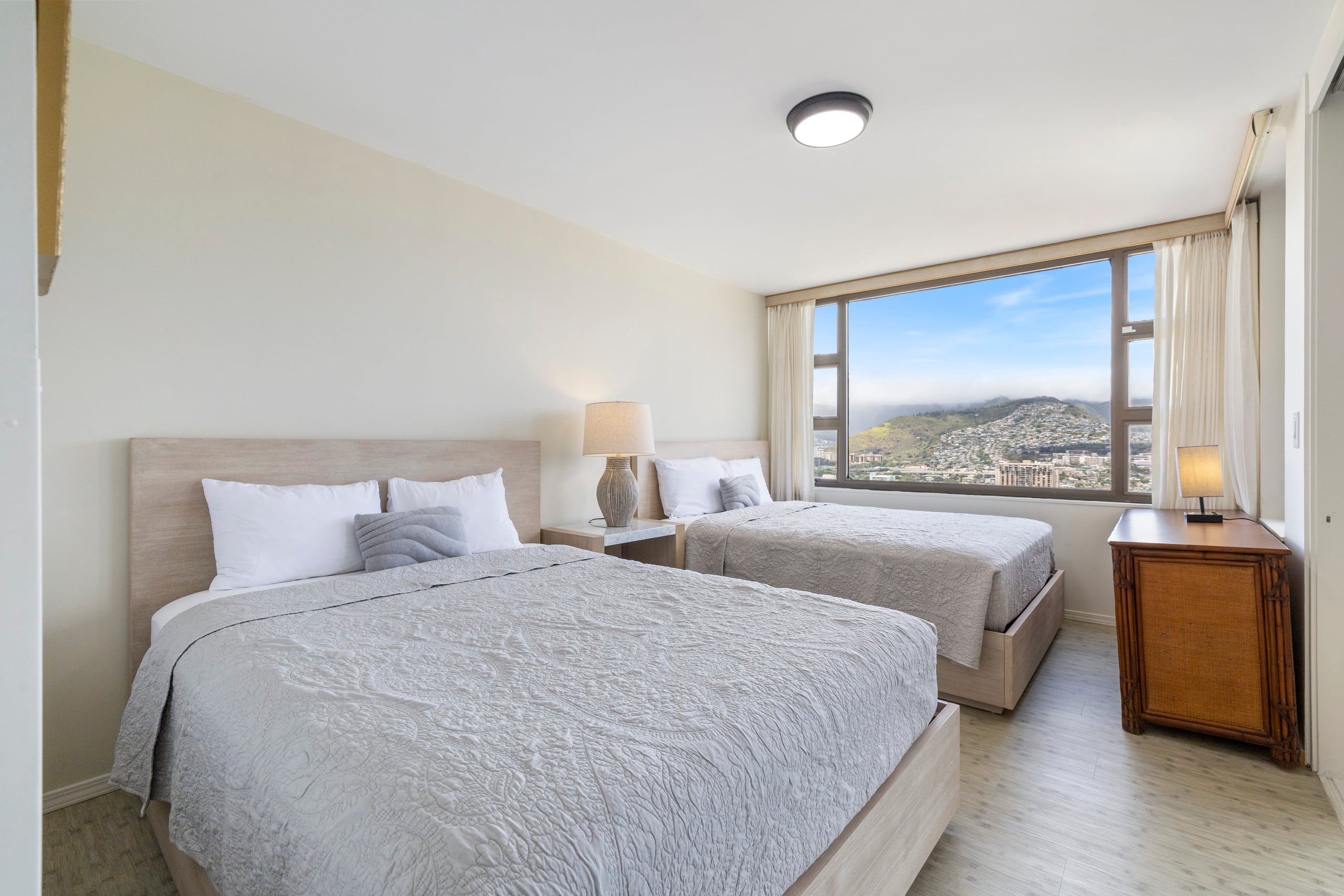 Hotel in Honolulu · ★4.7 · 1 bedroom · 3 beds · 1 private bath - Image 10