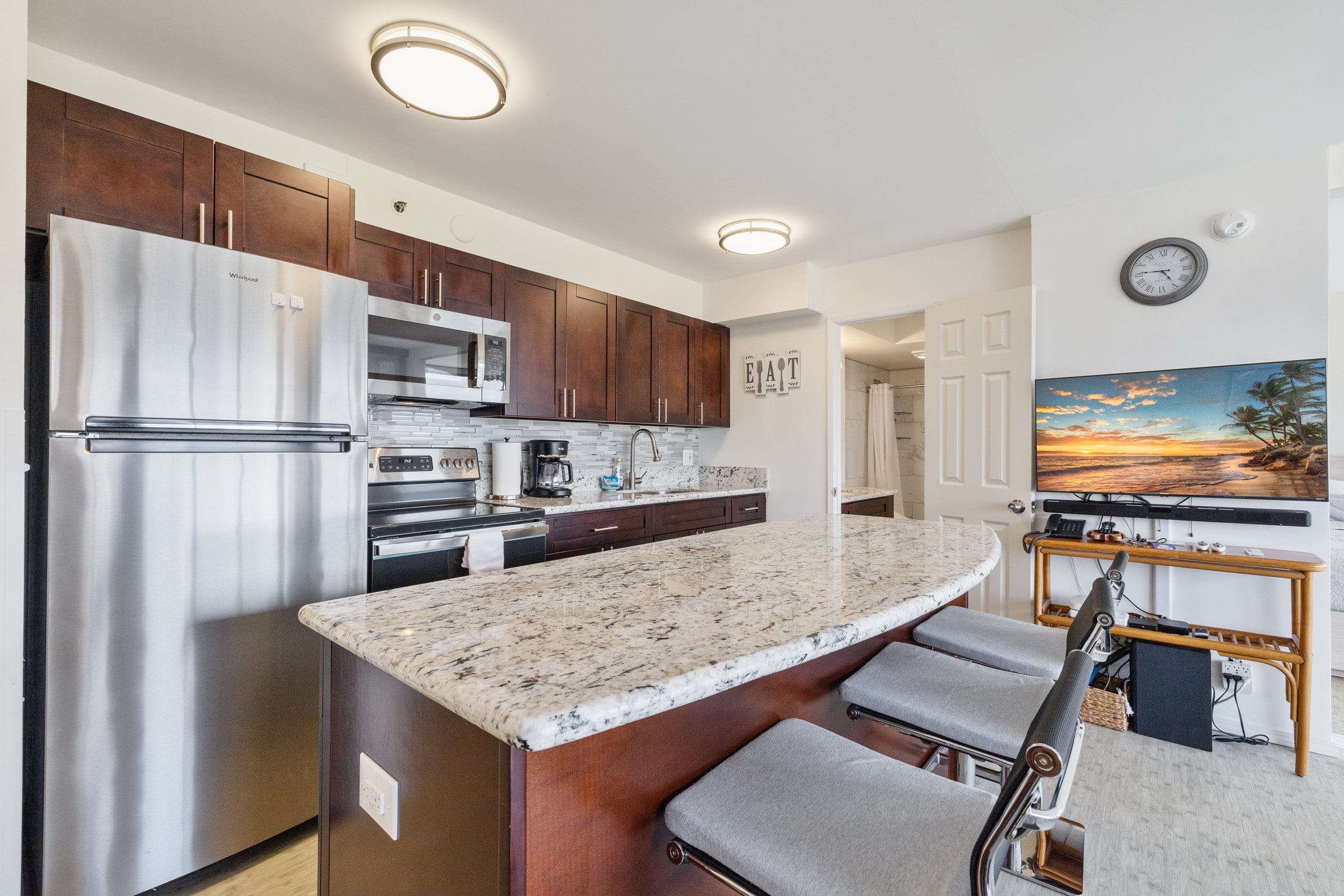 Hotel in Honolulu · ★4.7 · 1 bedroom · 3 beds · 1 private bath - Image 7