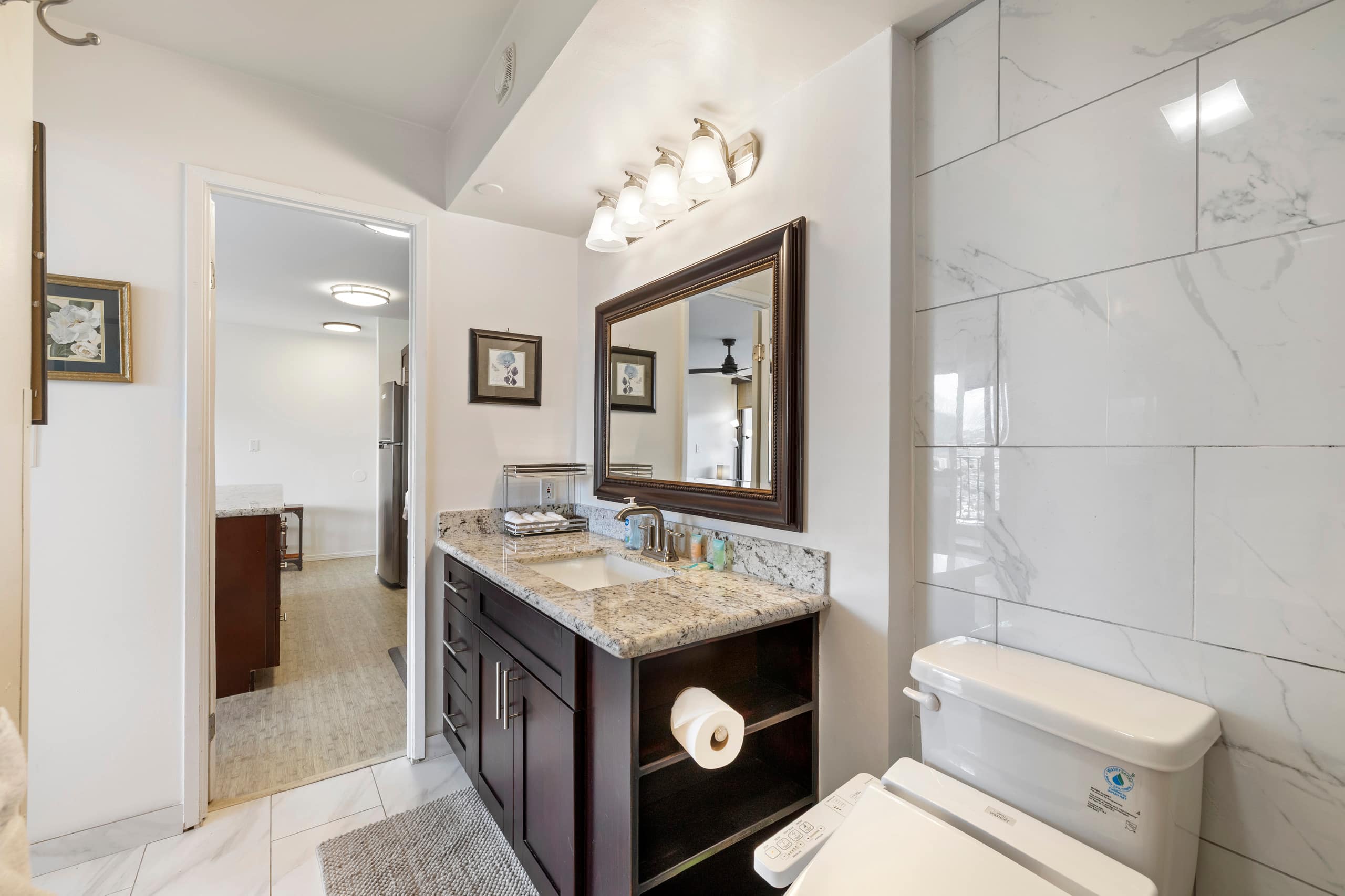 Hotel in Honolulu · ★4.7 · 1 bedroom · 3 beds · 1 private bath - Image 14