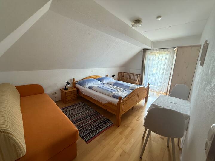 غرفة النوم 2