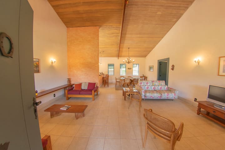 Menorah - Casa De Campo Em Condomínio - São Roque - Araçariguama